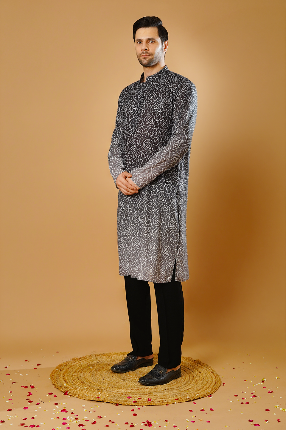 Cotton Blend Black and Grey Kurta Pyjama