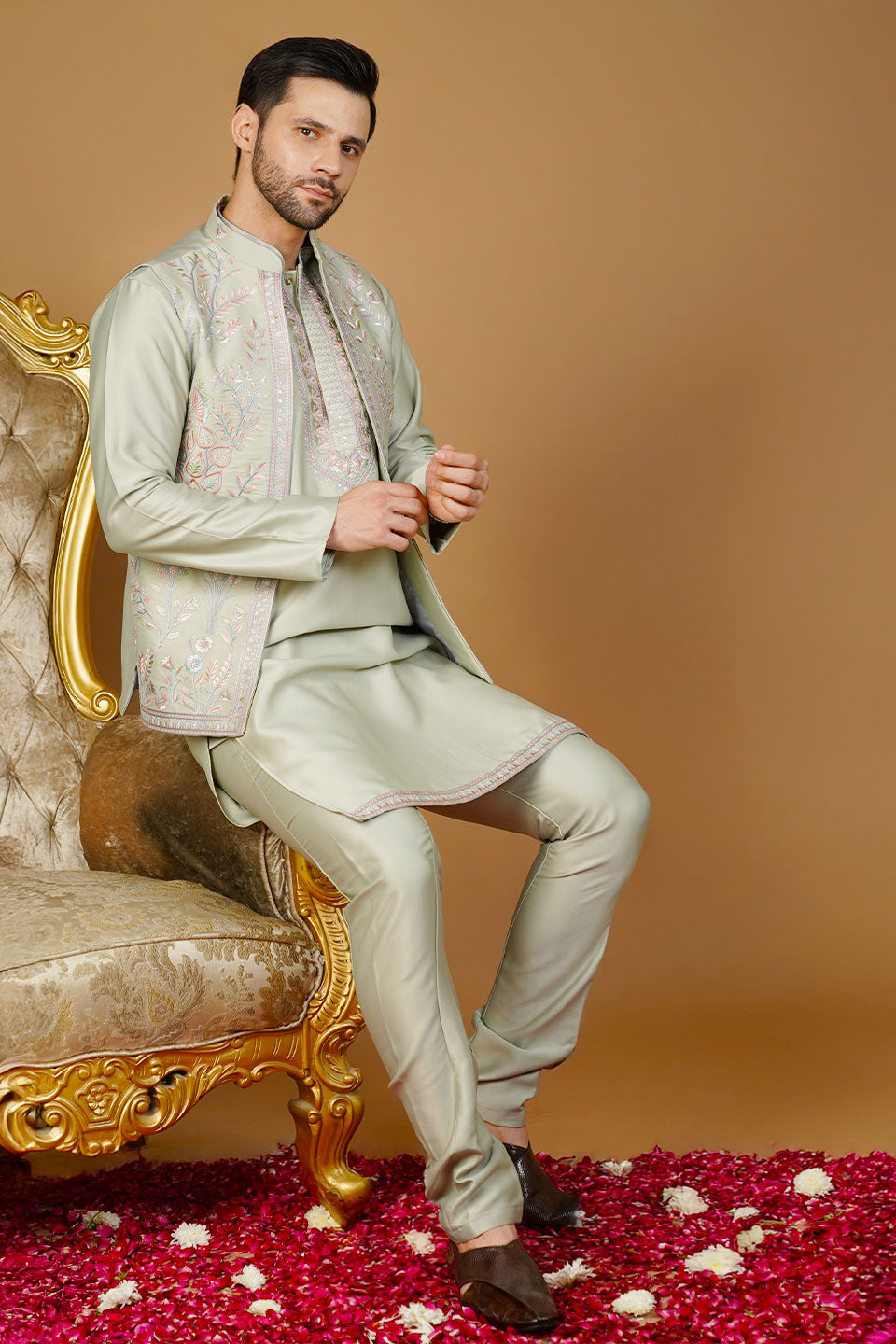 Rayon Emrbroidery Green Kurta Set