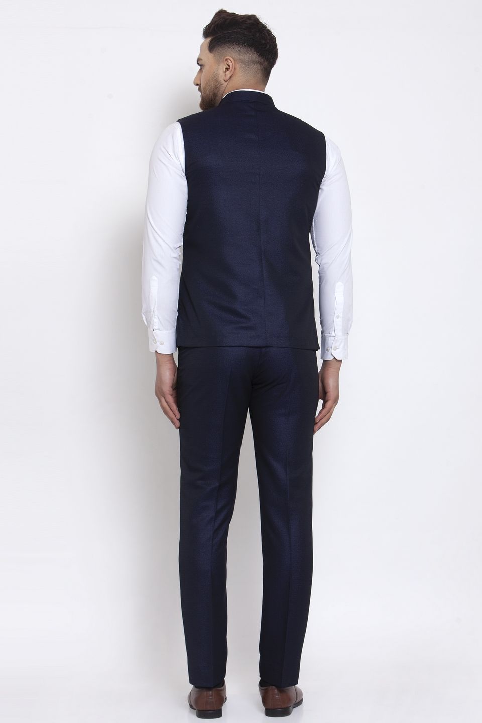 Wintage Men's Poly Blend and Evening Vest & Pant Set: Brown