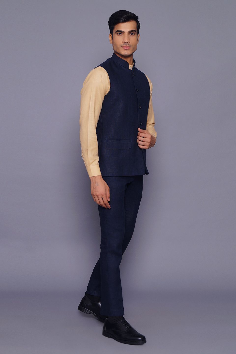 Wintage Men's Pure Linen  Vest & Pant Set: Blue